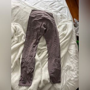 Lululemon Align scalloped hem high-rise leggings, 25 inch